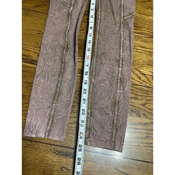 Lululemon F&F Tight II 25" Ice Dye *Non-Reflective. Size 2 - Picture 7 of 10